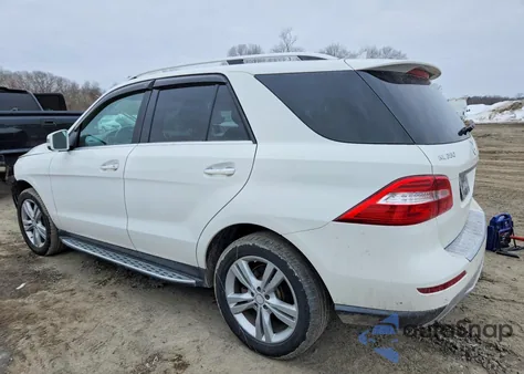 2015 Mercedes-Benz Ml 350 4Matic z USA, uszkodzony, nr VIN 4JGDA5HB5FA567210